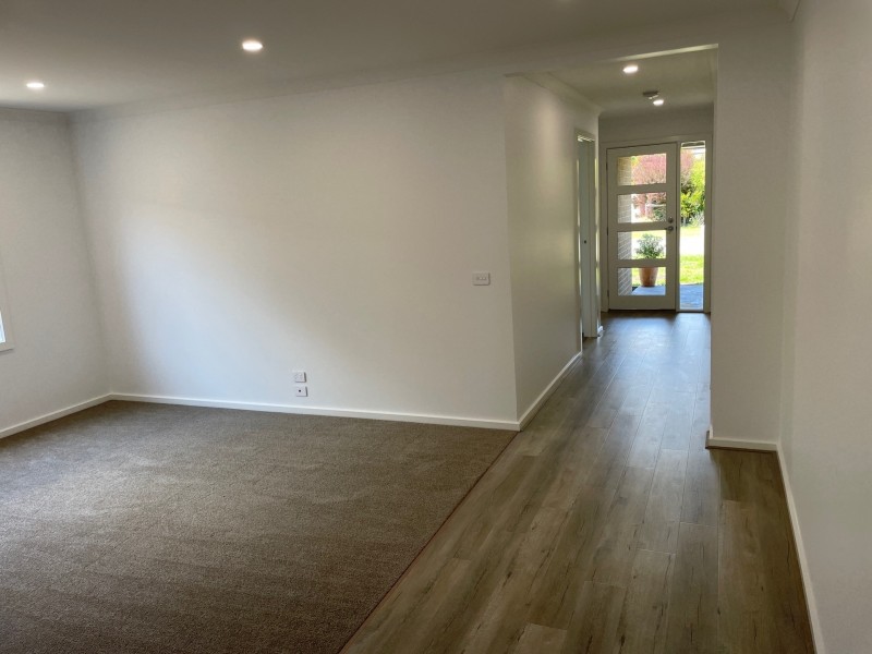 5 White Court, Eagle Point VIC 3878