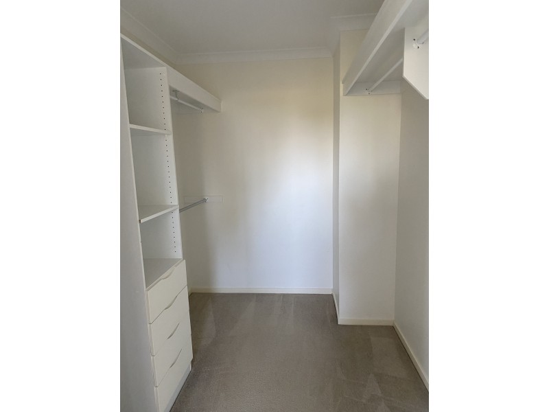 1/2 Photinia Crescent, Mountain Creek QLD 4557