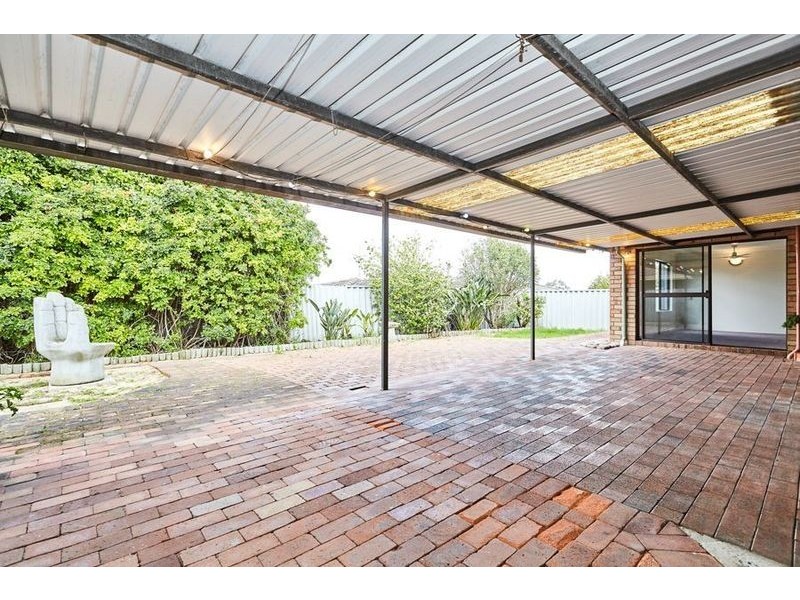 4 Moorhen Drive, Yangebup WA 6164