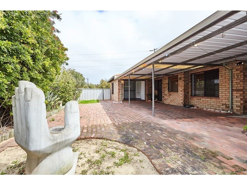 4 Moorhen Drive, Yangebup WA 6164
