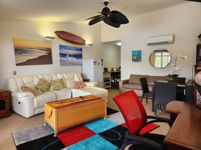 1 island street, South Stradbroke QLD 4216