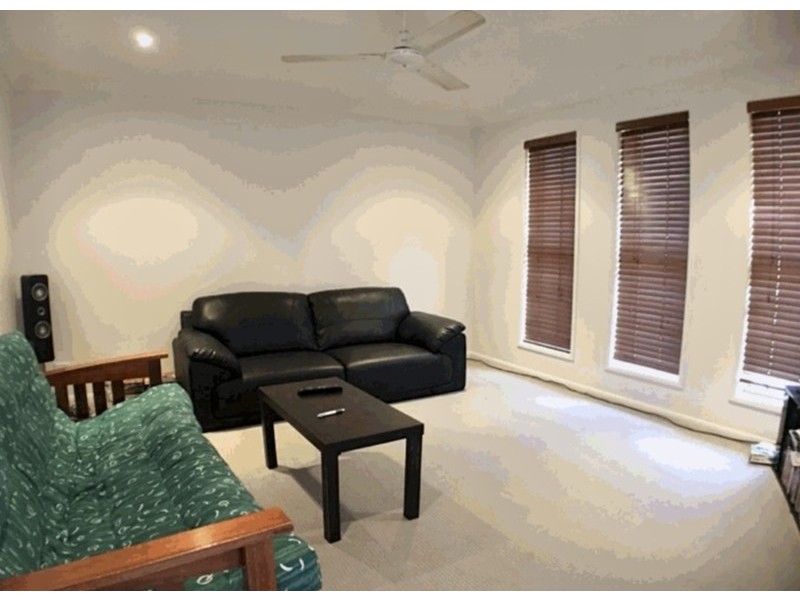 Sandstone Point QLD 4511