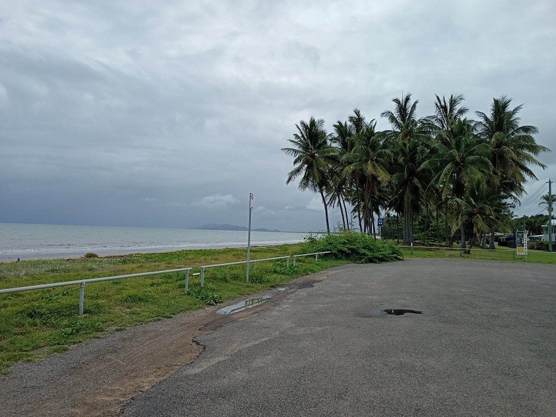 1 Atoll Street, Saunders Beach QLD 4818