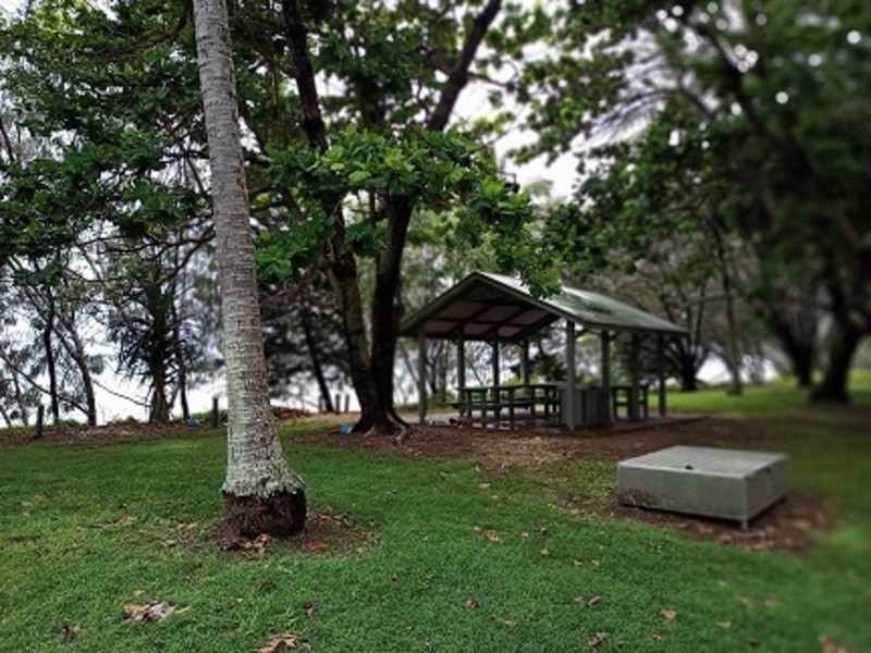 1 Atoll Street, Saunders Beach QLD 4818