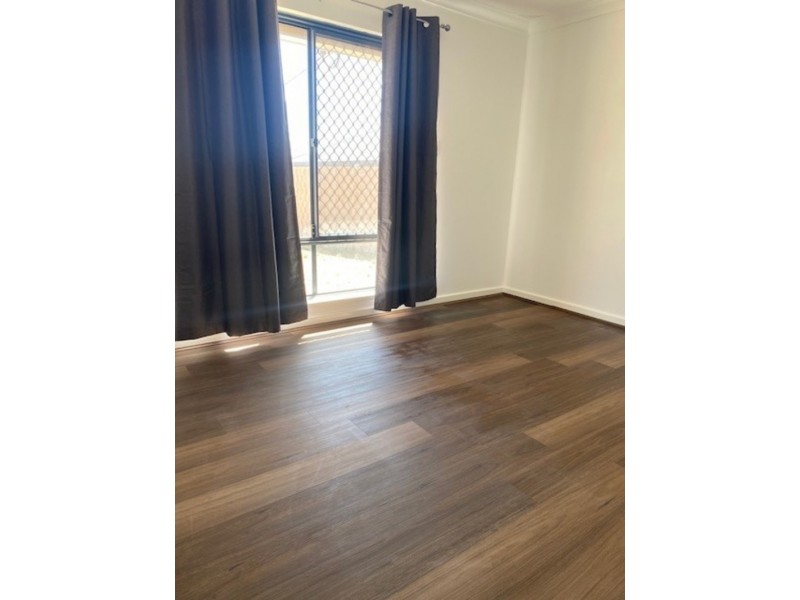 8 Hicks Way, Hillarys WA 6025