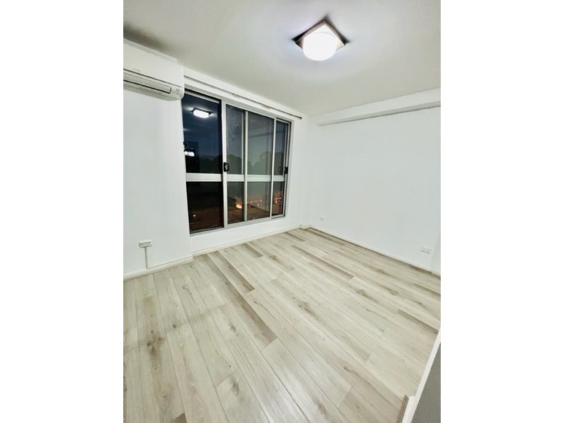 301/120 James Ruse Drive, Rosehill NSW 2142