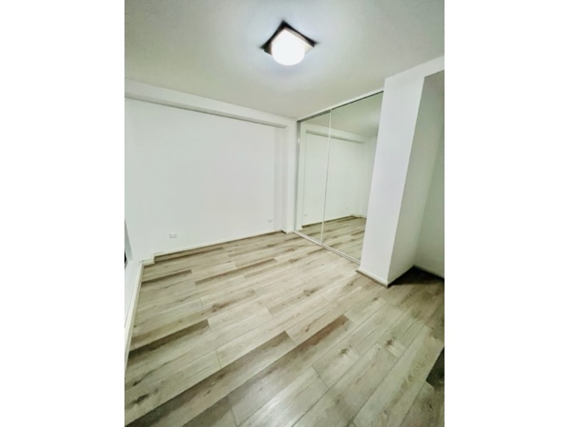 301/120 James Ruse Drive, Rosehill NSW 2142