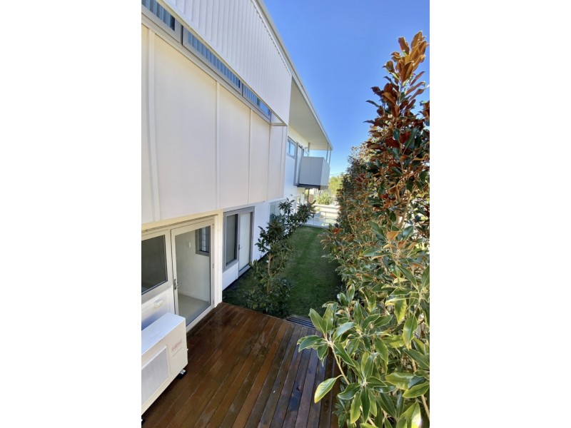 1/22 Tristania Drive, Marcus Beach QLD 4573