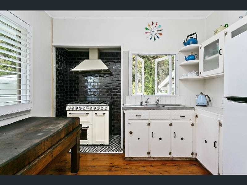 902 Currumbin Creek Road, Currumbin Valley QLD 4223