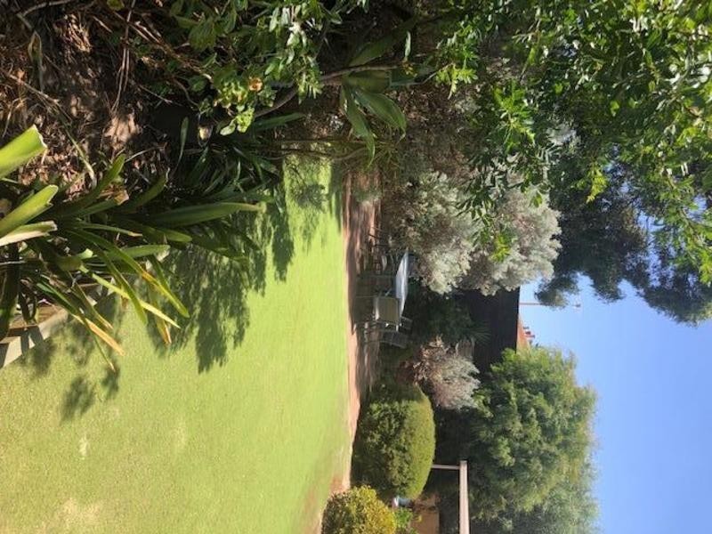 15 David Crescent, Hillarys WA 6025