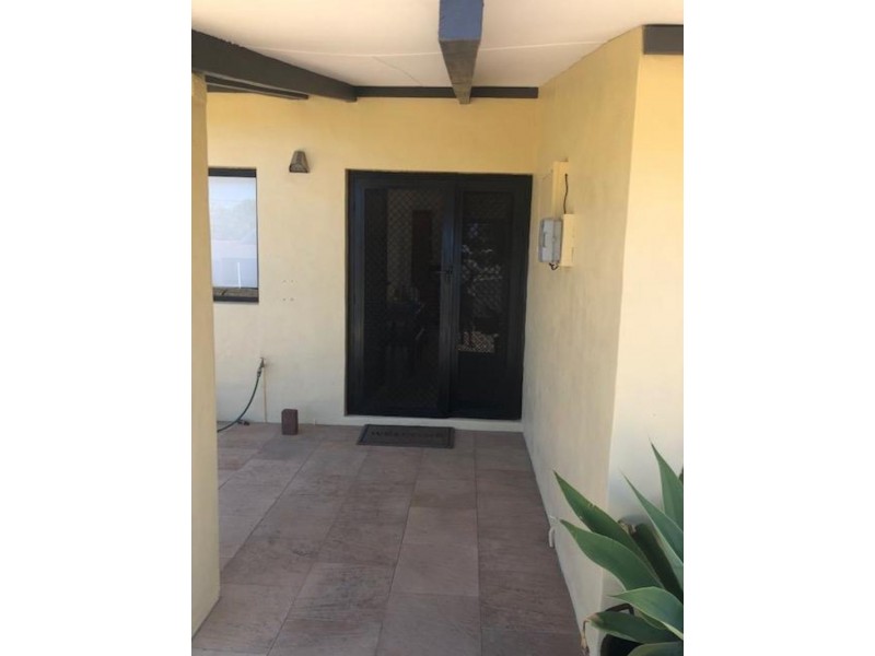 15 David Crescent, Hillarys WA 6025