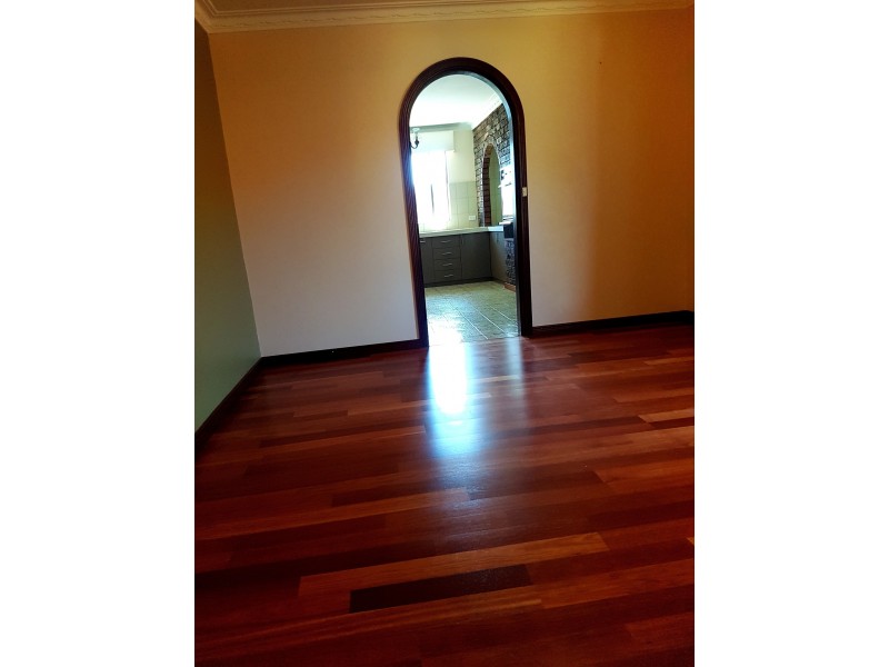 9 kookaburra st, Stirling WA 6021