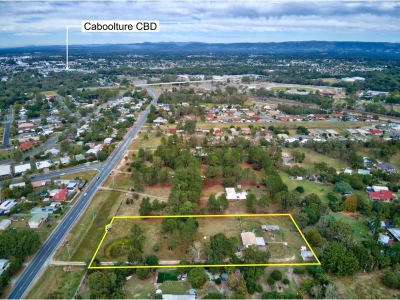 114 Pumicestone Road, Caboolture QLD 4510