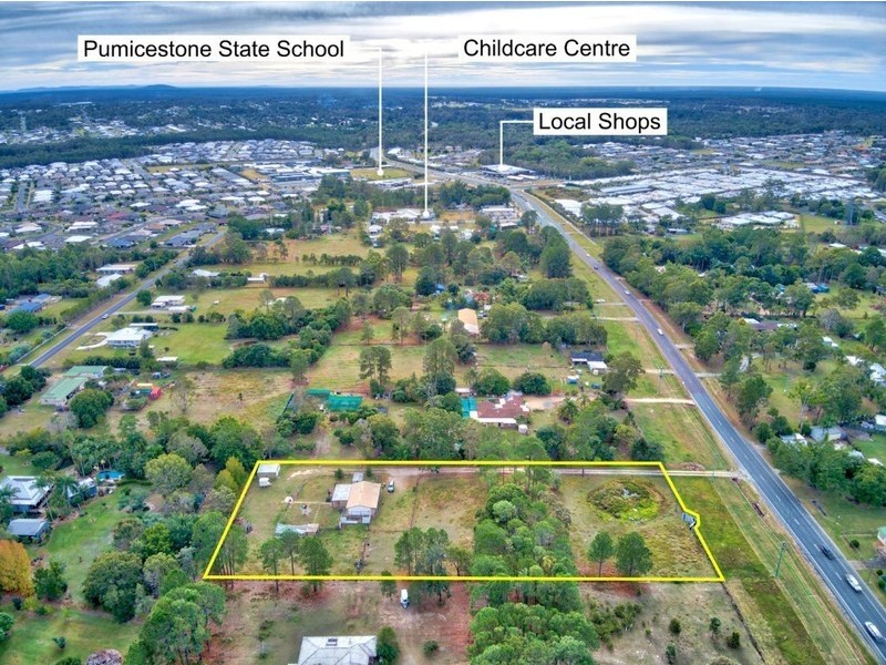 114 Pumicestone Road, Caboolture QLD 4510