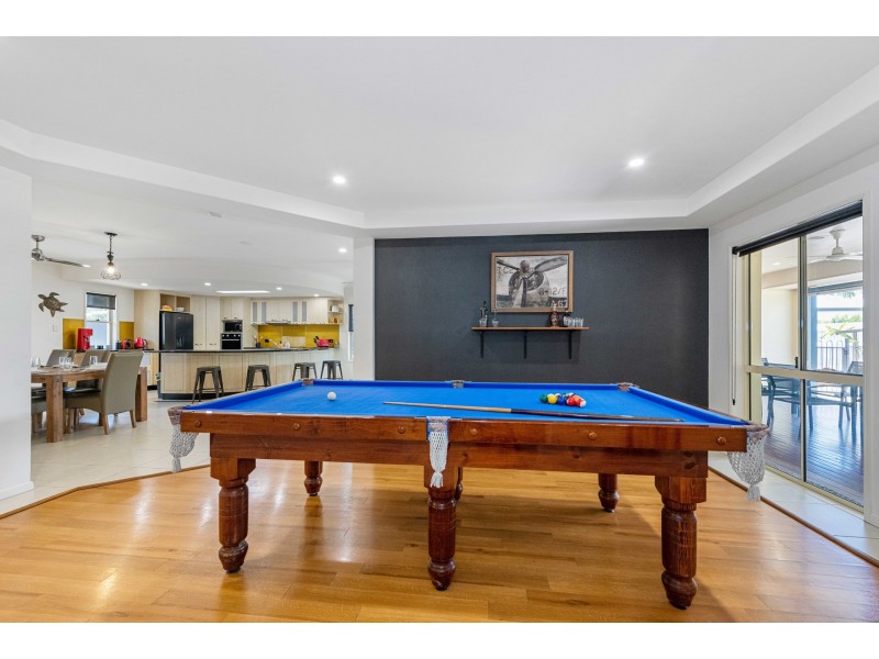 31 Victor Avenue, Glenella QLD 4740