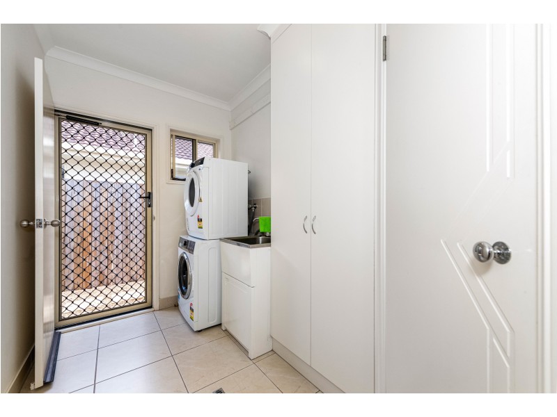 31 Victor Avenue, Glenella QLD 4740