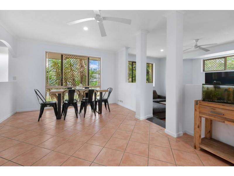 27 Montgomery Drive, Wellington Point QLD 4160