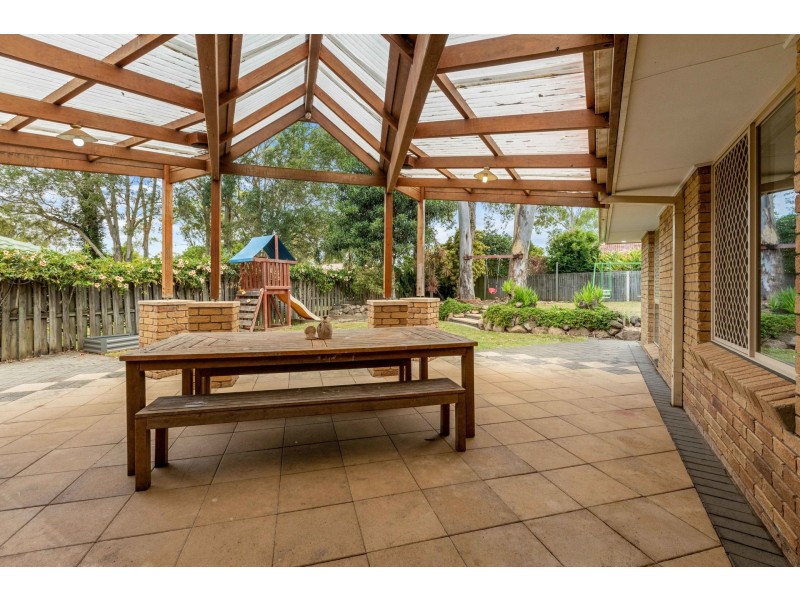 27 Montgomery Drive, Wellington Point QLD 4160