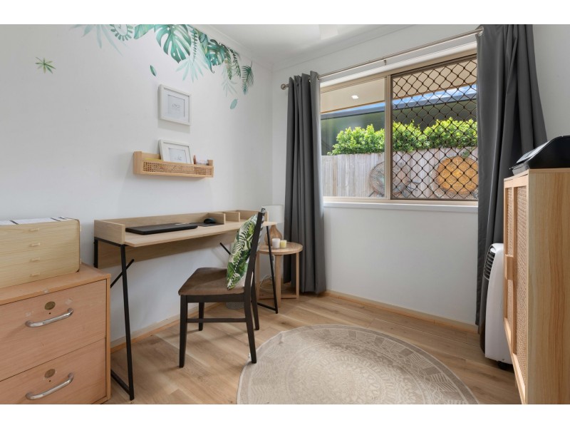 27 Montgomery Drive, Wellington Point QLD 4160