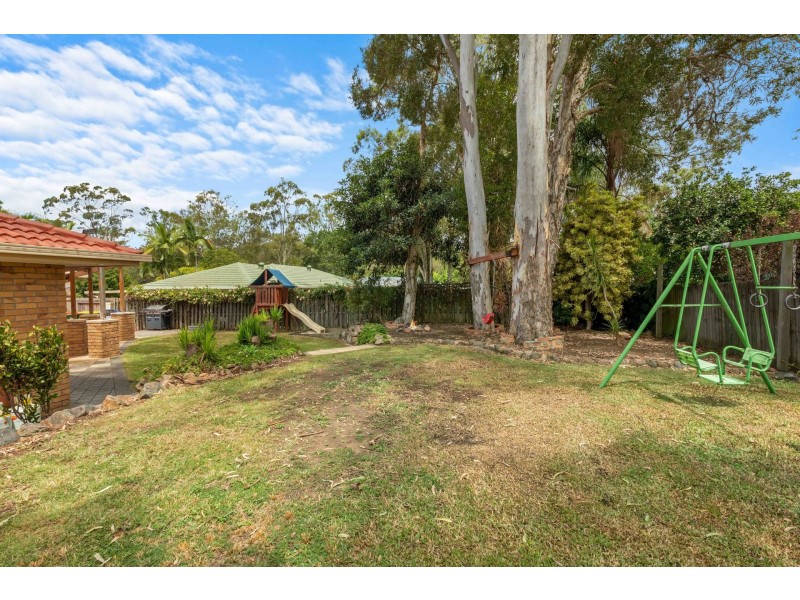 27 Montgomery Drive, Wellington Point QLD 4160