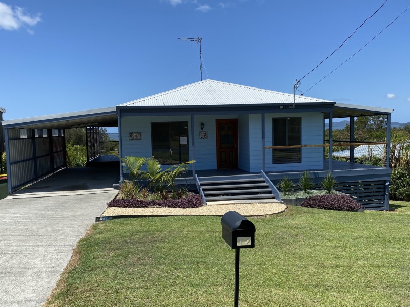 12 Wallaroo Street, Coomba Park NSW 2428