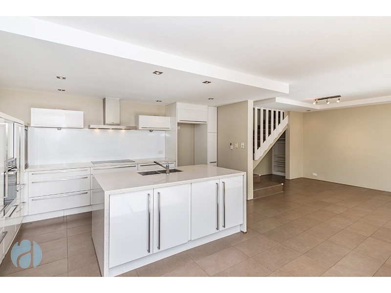 3 Harvey Street, Peppermint Grove WA 6011