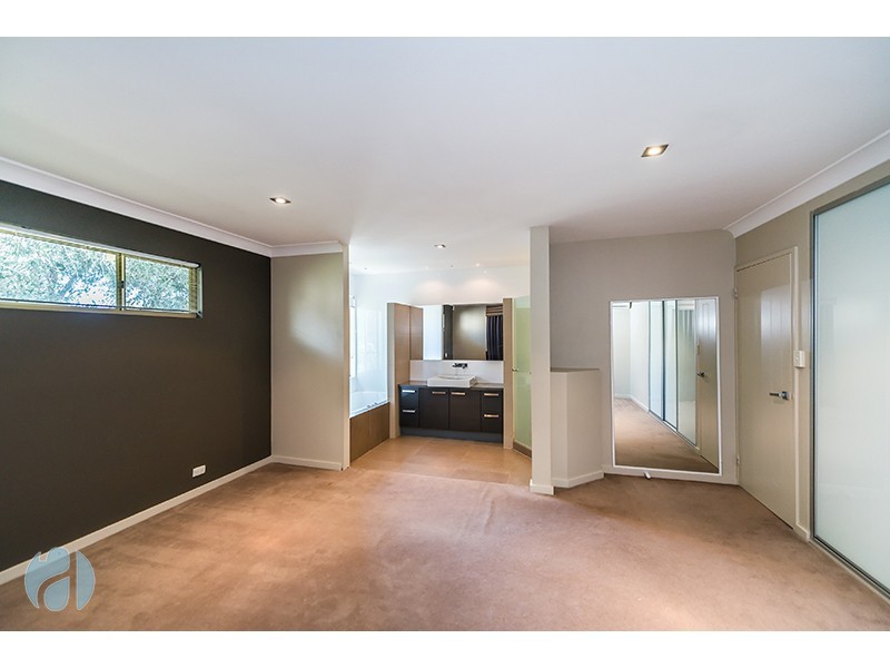 3 Harvey Street, Peppermint Grove WA 6011