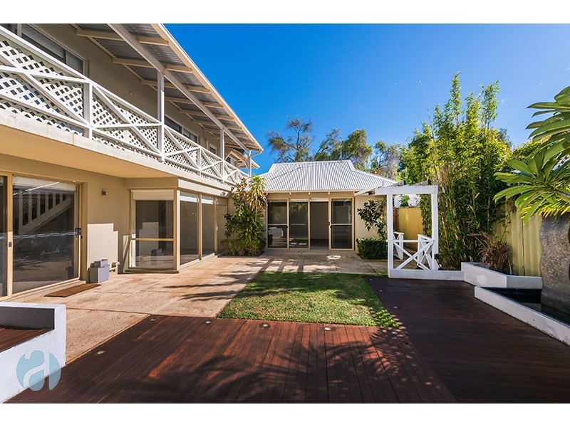 3 Harvey Street, Peppermint Grove WA 6011