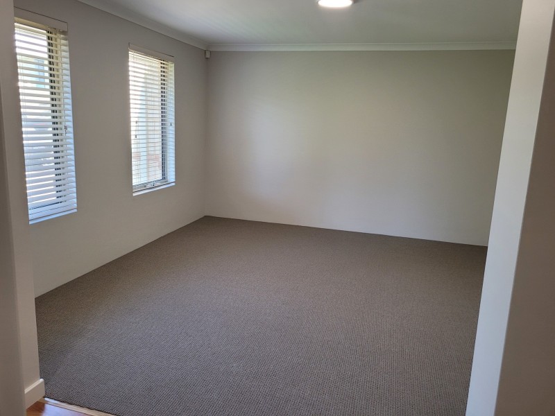 12 McCubbin Loop, Dawesville WA 6211
