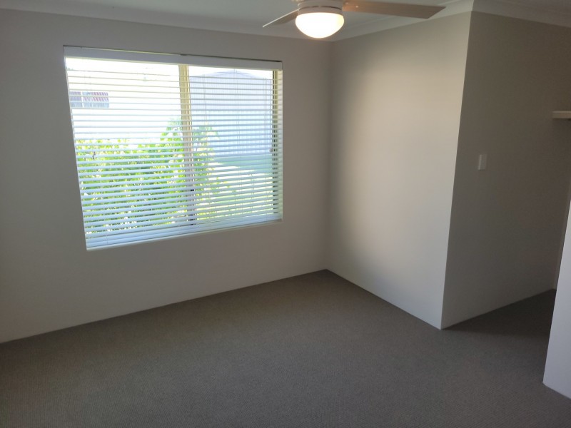 12 McCubbin Loop, Dawesville WA 6211