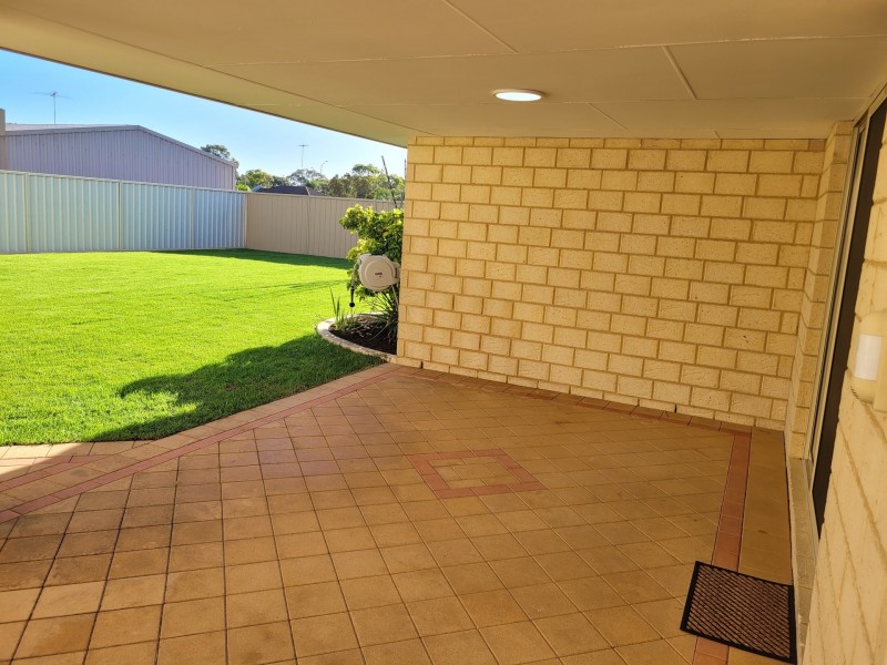 12 McCubbin Loop, Dawesville WA 6211