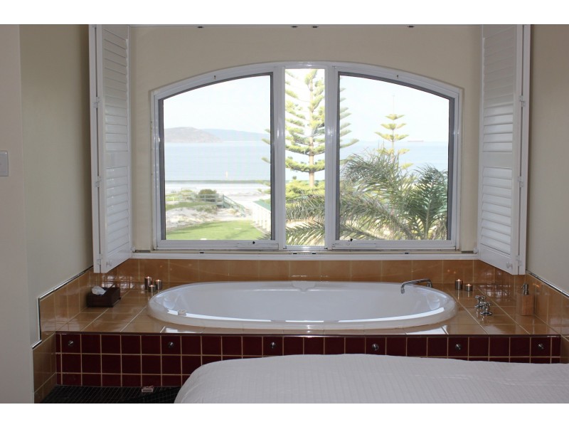 Middleton Beach WA 6330