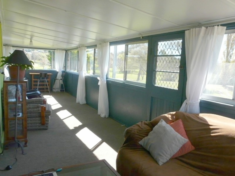 87 Petre, Tenterfield NSW 2372
