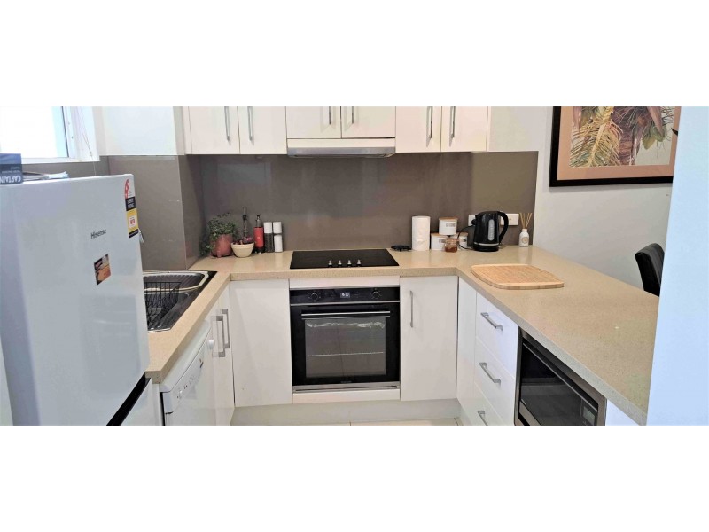 221/305-341 Coral Coast Drive, Palm Cove QLD 4879