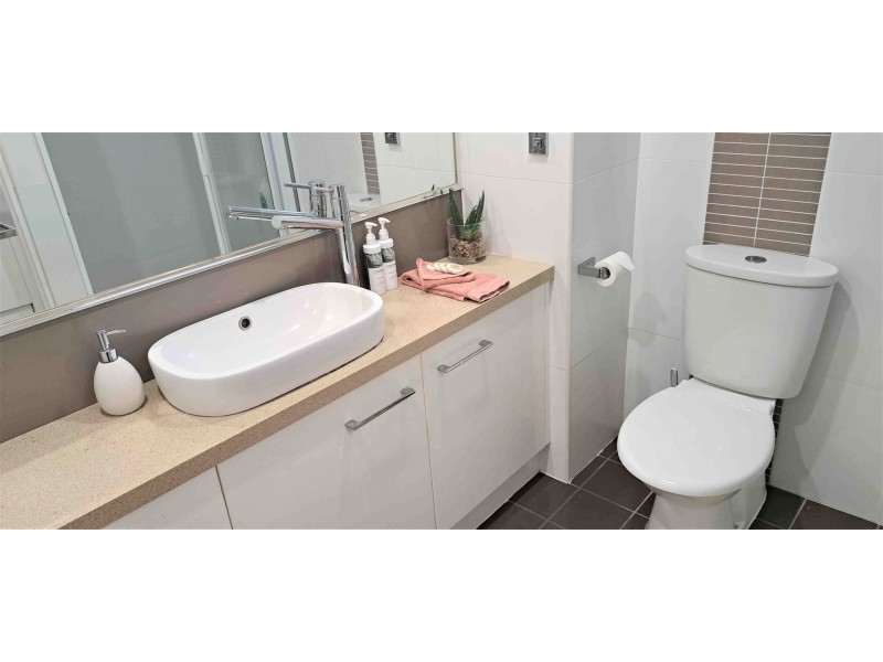 221/305-341 Coral Coast Drive, Palm Cove QLD 4879