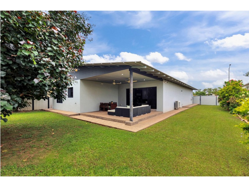 208 Farrar Boulevard, Johnston NT 0832