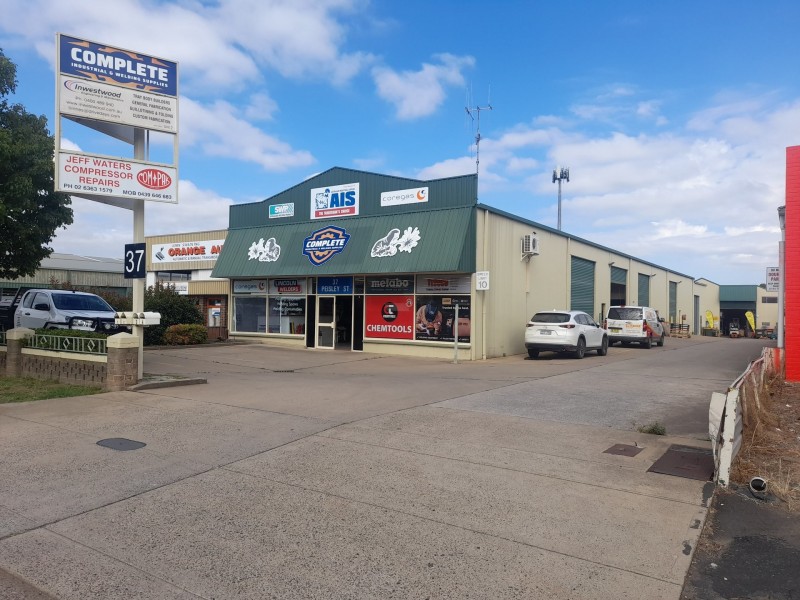 2/37 Peisley Street, Orange NSW 2800