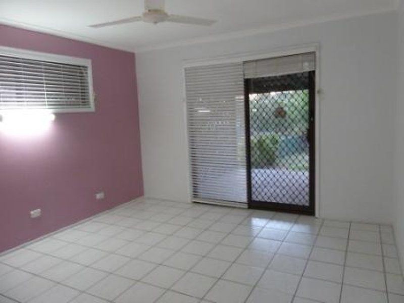 2 Blackthorn Crescent, Shailer Park QLD 4128