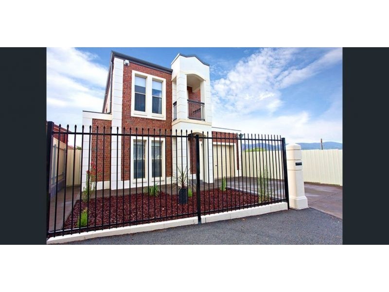 2/2 Lawrence Avenue, Dernancourt SA 5075