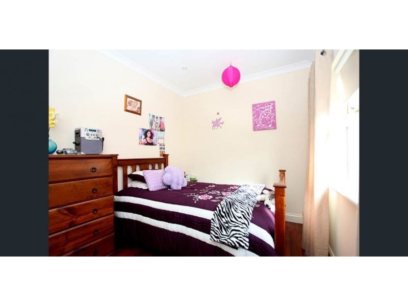 2/2 Lawrence Avenue, Dernancourt SA 5075