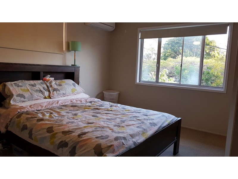 261 Wondall Road, Wynnum West QLD 4178