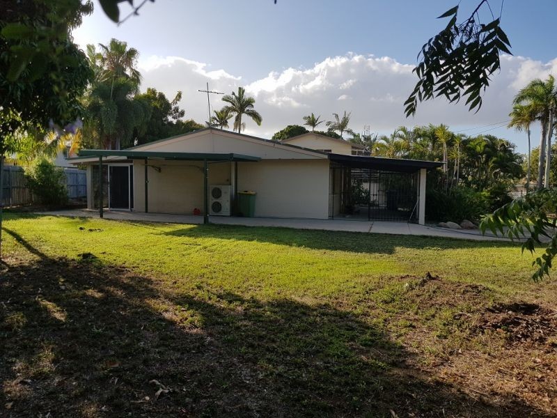 4 Cutler Court, Mount Louisa QLD 4814