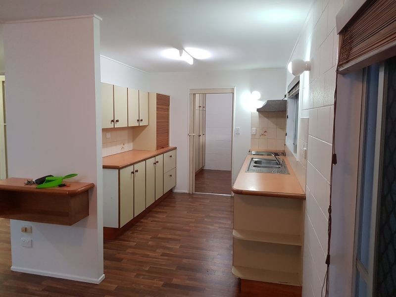 4 Cutler Court, Mount Louisa QLD 4814