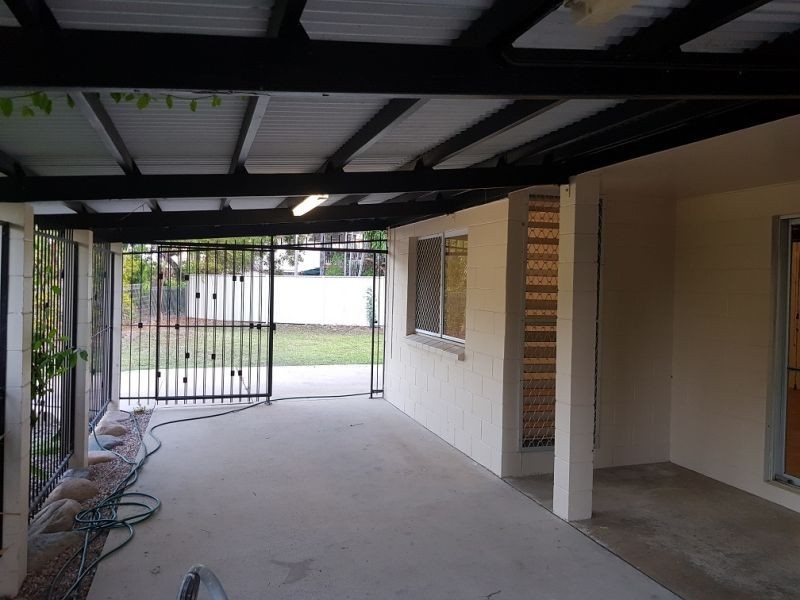 4 Cutler Court, Mount Louisa QLD 4814