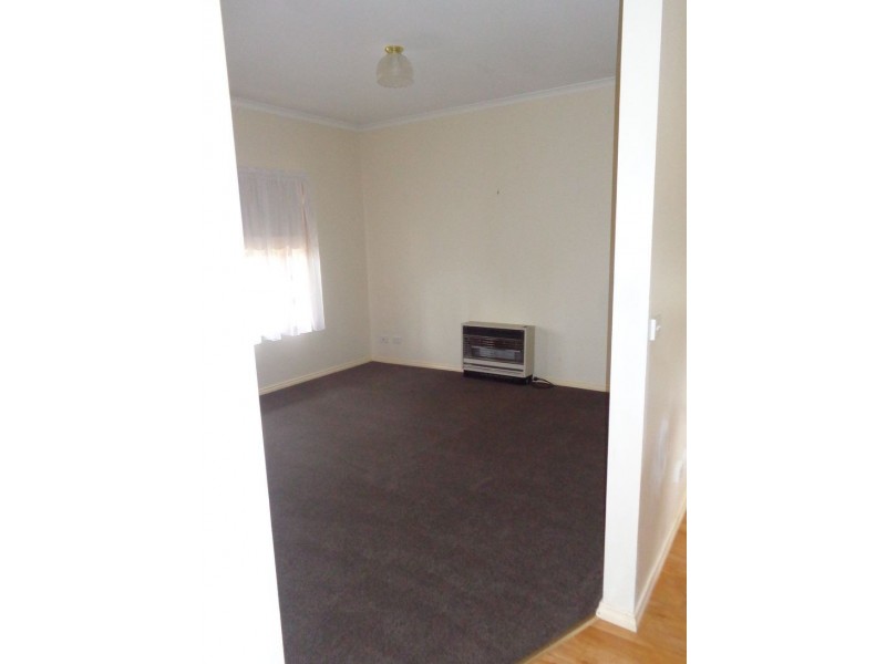 43 Wilkie Street, Castlemaine VIC 3450