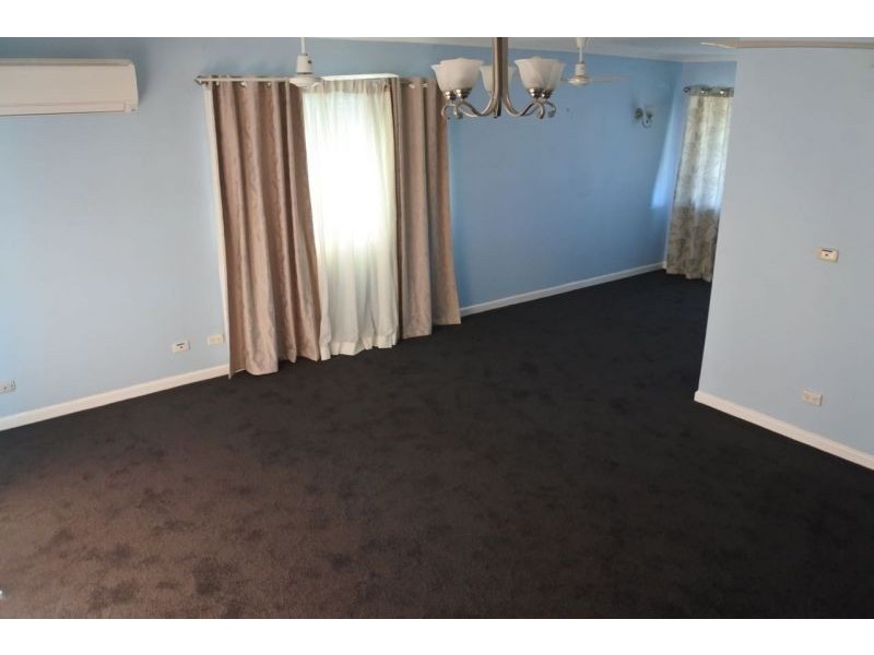 38 Nyngam Street, Acacia Ridge QLD 4110