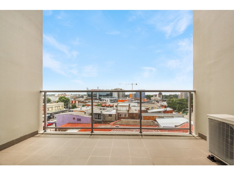 26/17-21 The Crescent, Fairfield NSW 2165