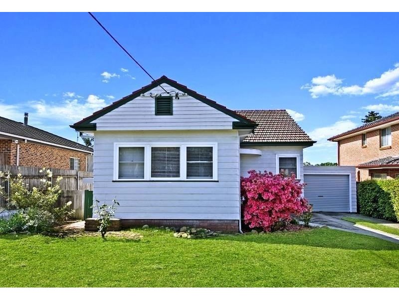 13 Cartwright Avenue, Merrylands NSW 2160