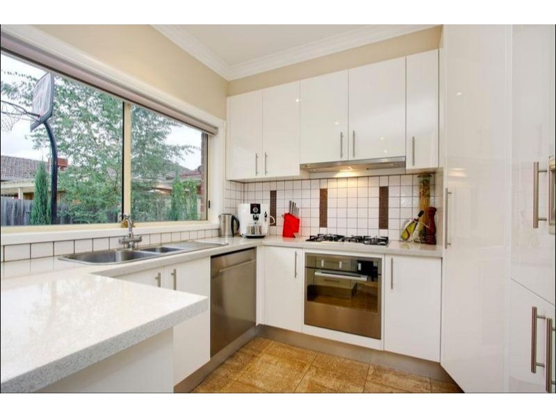 2B Tainton Road, Burwood East VIC 3151
