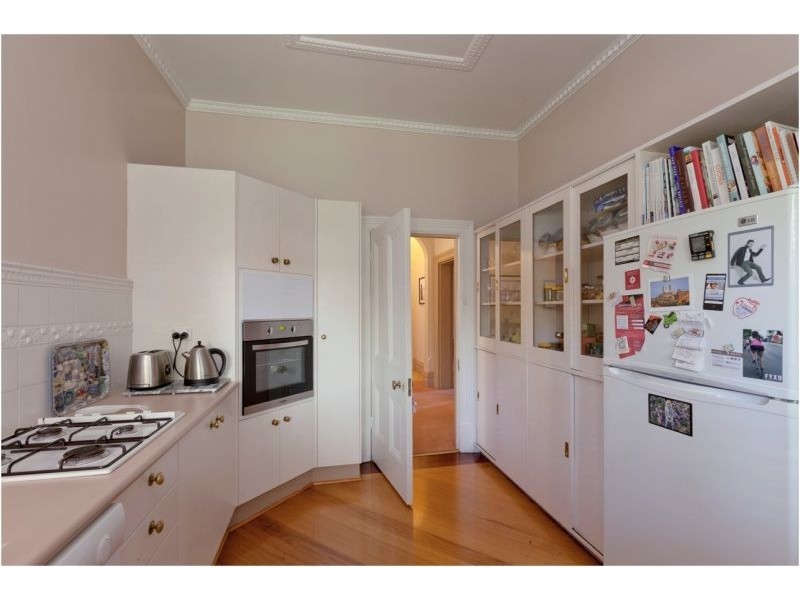 1/19 Fellows Street, Kew VIC 3101